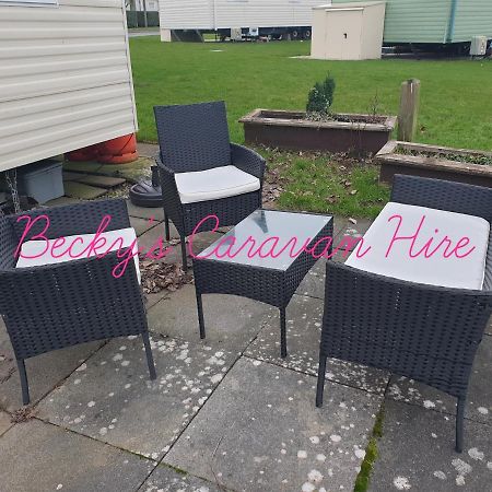 Becky'S Caravan At Marton Mere Blackpool Exterior photo