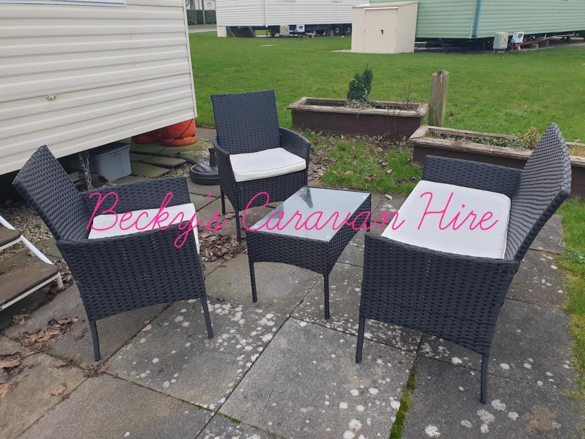 Becky'S Caravan At Marton Mere Blackpool Exterior photo