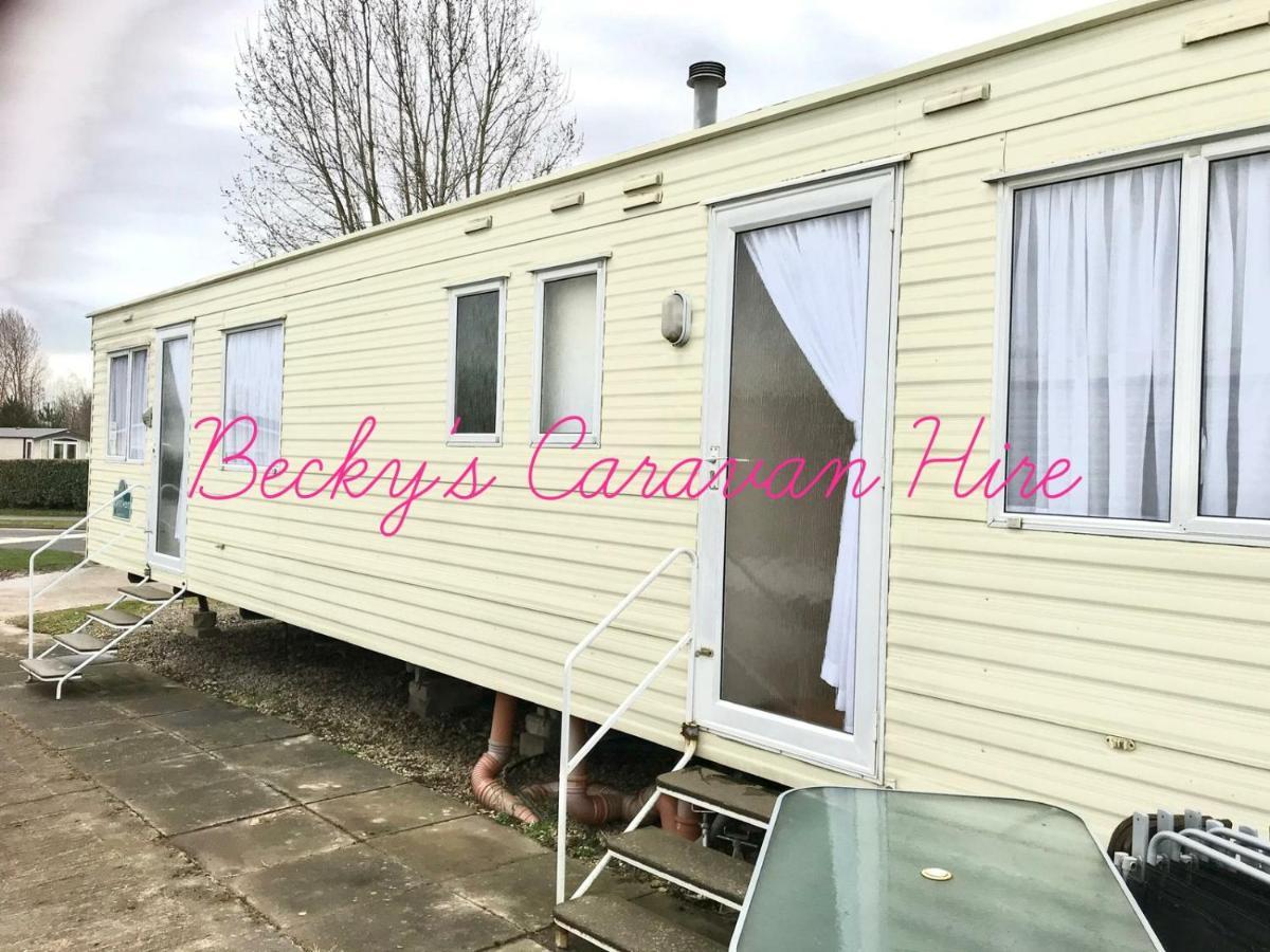Becky'S Caravan At Marton Mere Blackpool Exterior photo